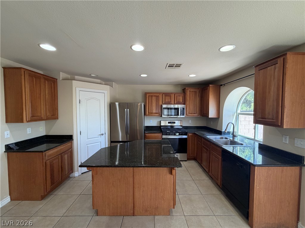 5516 Meridian Rain Street Property Photo 5
