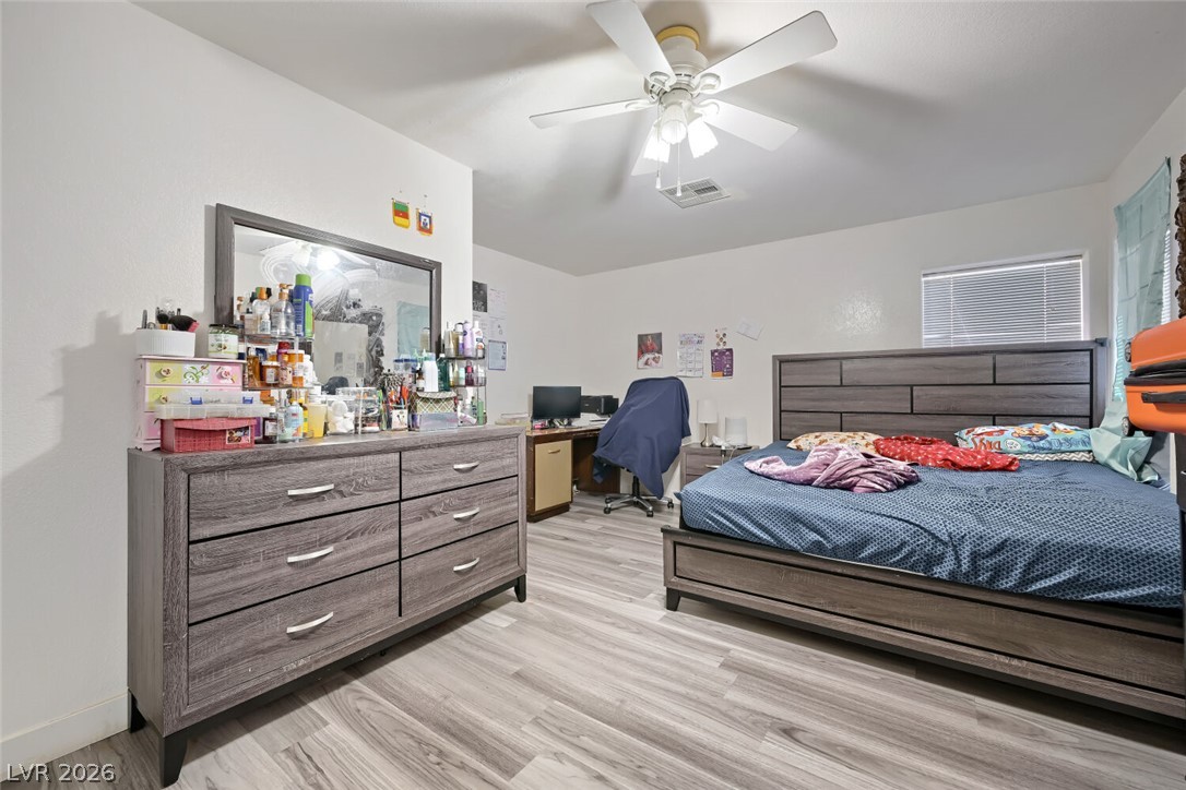 3368 Dragon Fly Street Property Photo 11