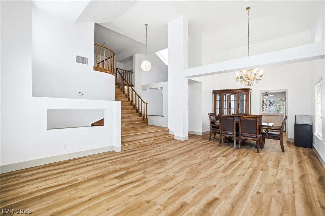9728 Stellar View Avenue Property Photo 5