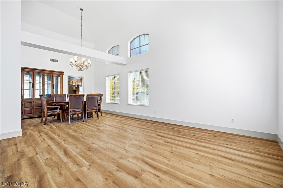 9728 Stellar View Avenue Property Photo 6