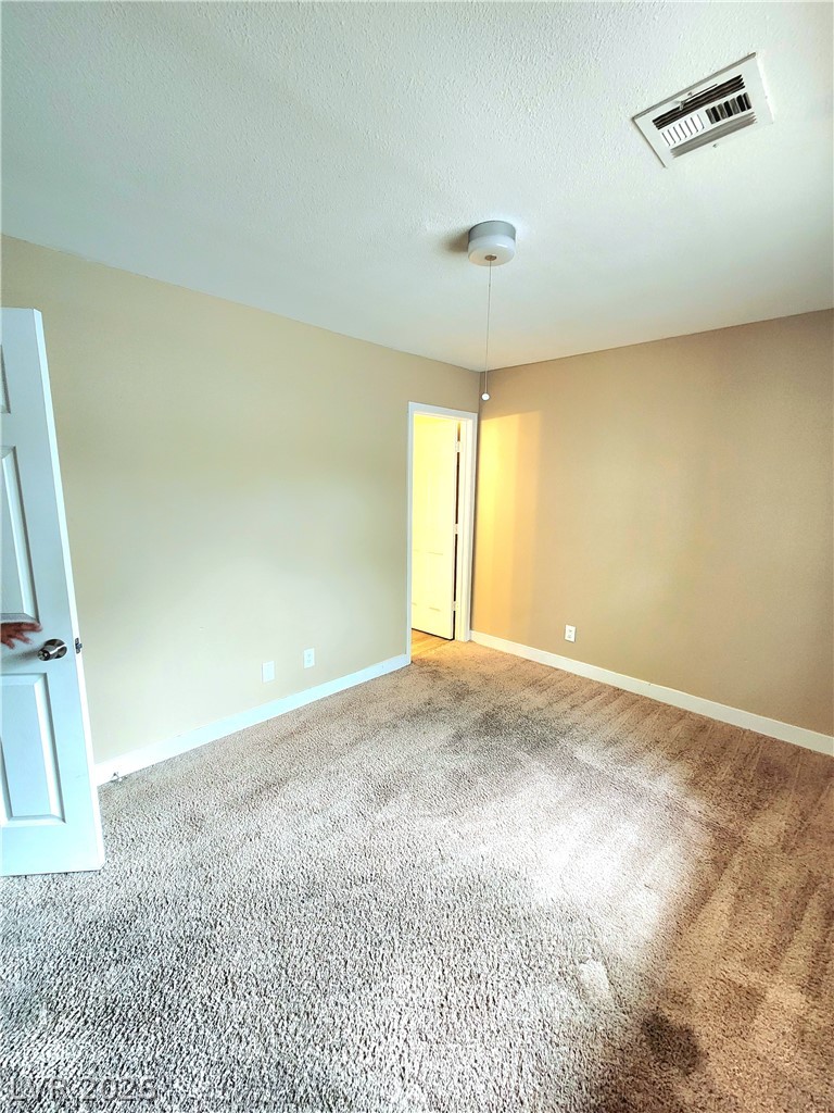 2133 Petersham Court D Property Photo 14