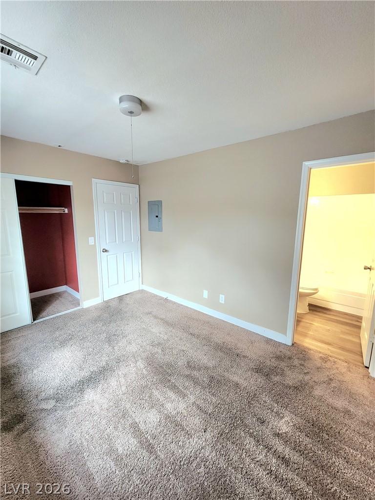 2133 Petersham Court D Property Photo 15