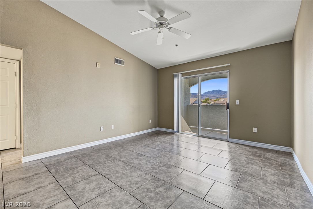 6955 Durango Drive 3082 Property Photo 4