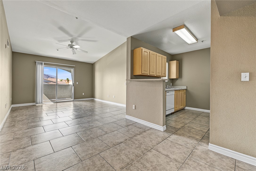 6955 Durango Drive 3082 Property Photo 9