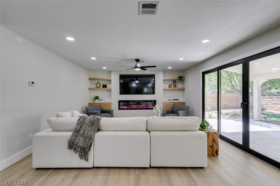 2729 Fire Water Court Property Photo 20