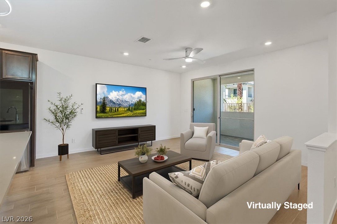 11446 Ethereal Landing Avenue Property Photo 9