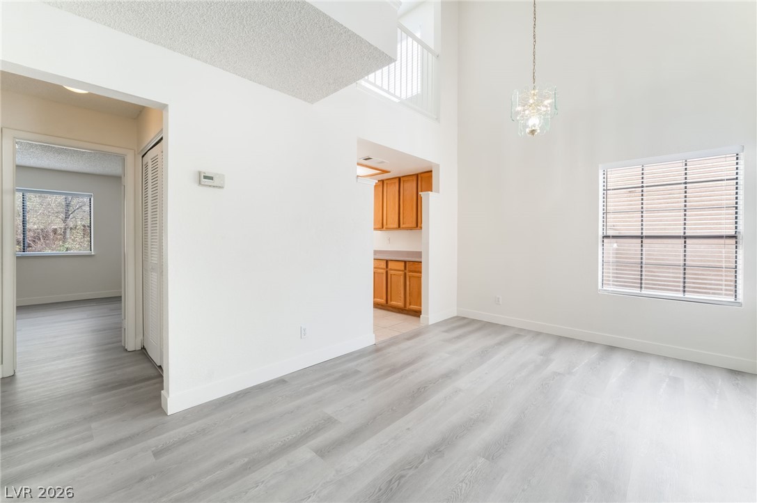 3645 Veneer Lane Property Photo 13