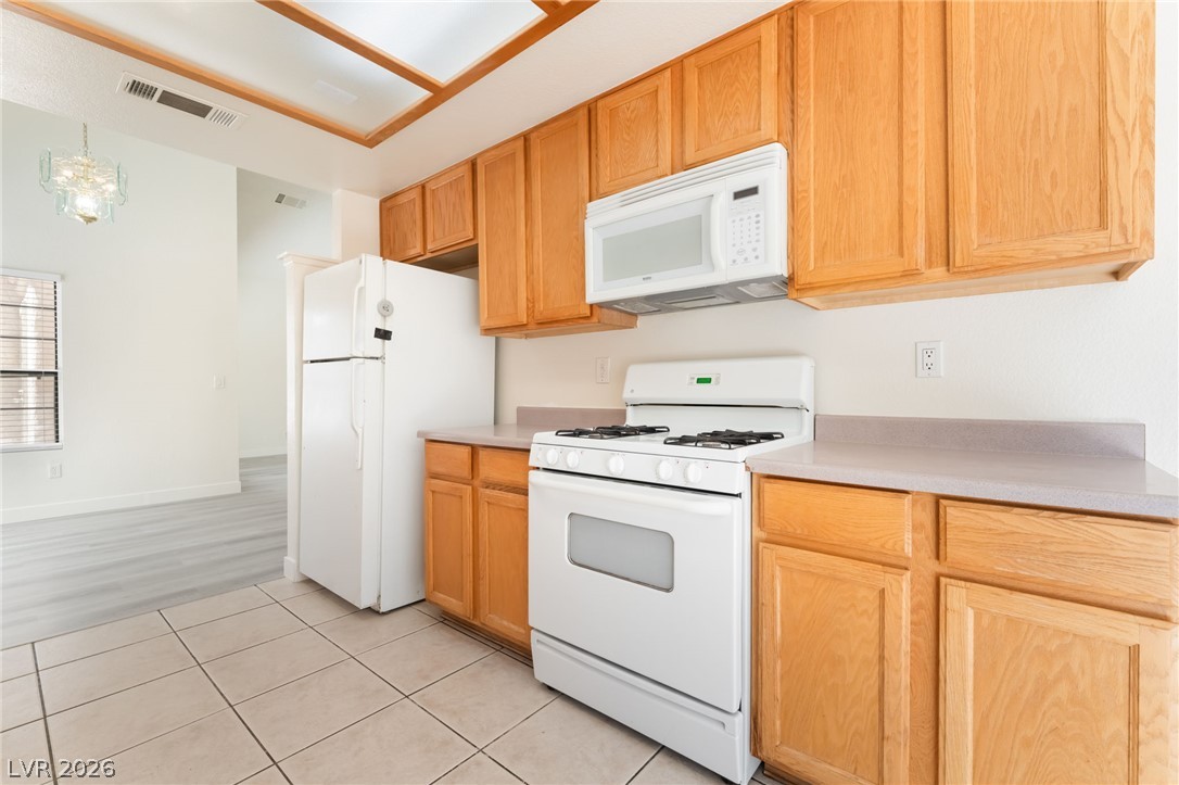 3645 Veneer Lane Property Photo 21
