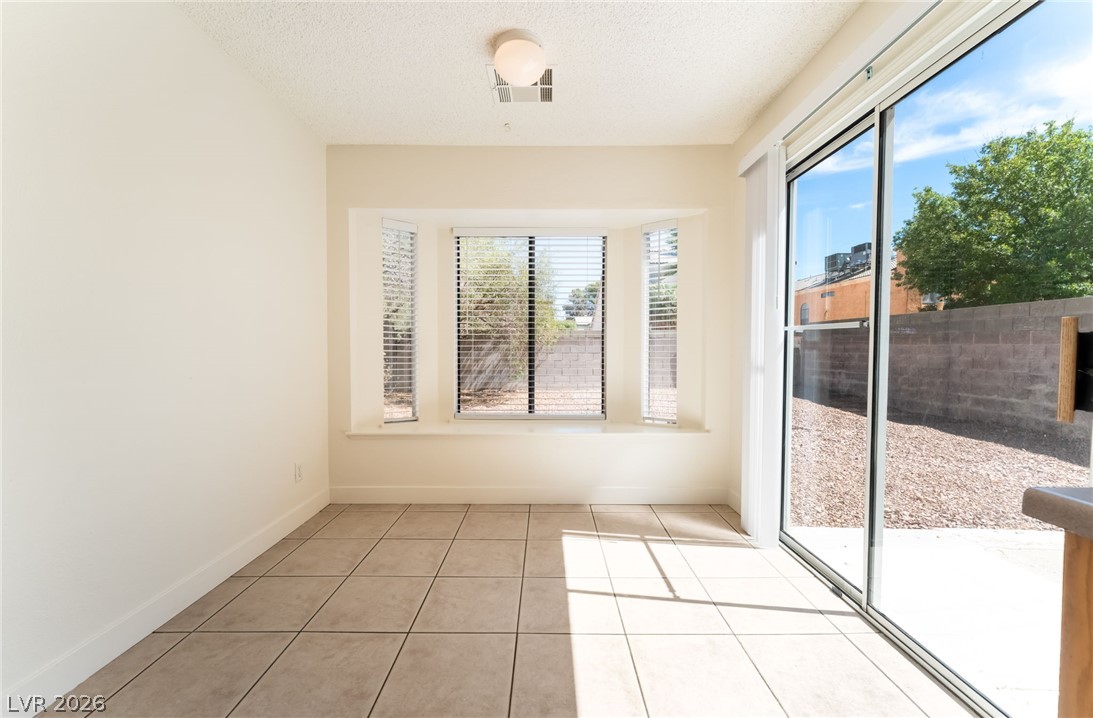 3645 Veneer Lane Property Photo 22
