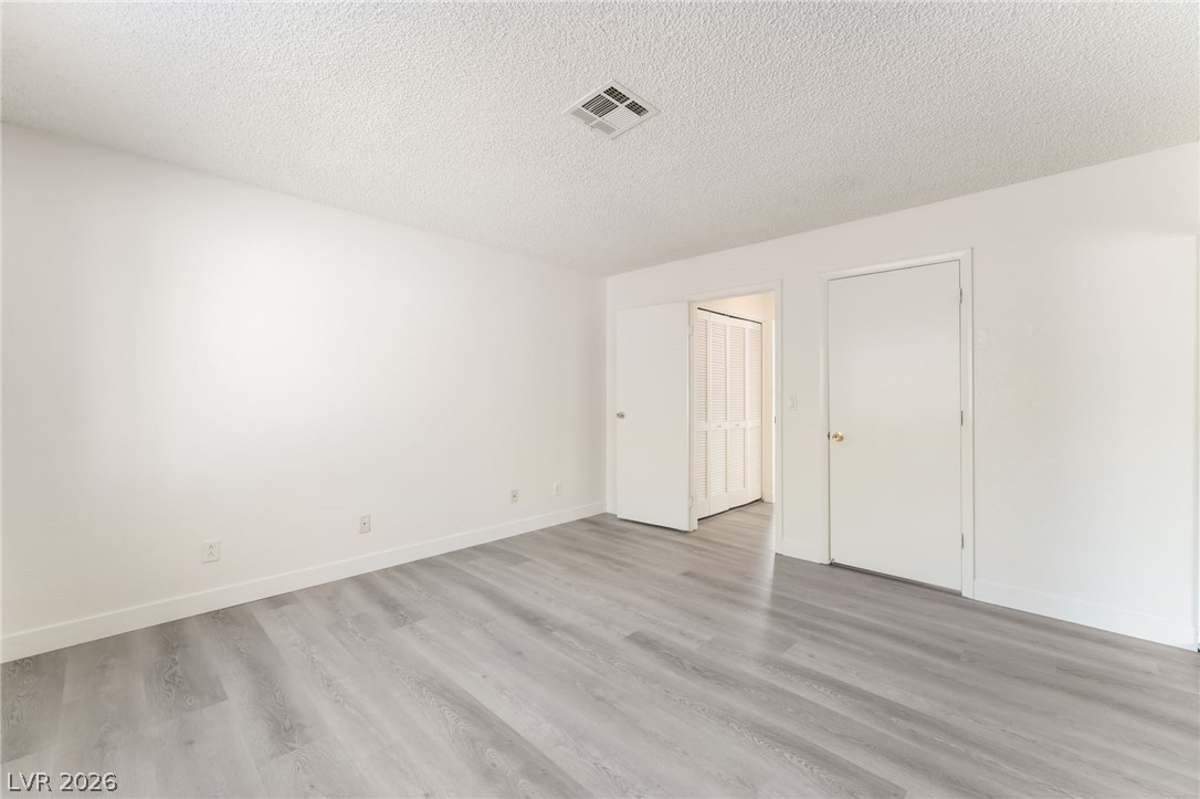 3645 Veneer Lane Property Photo 26
