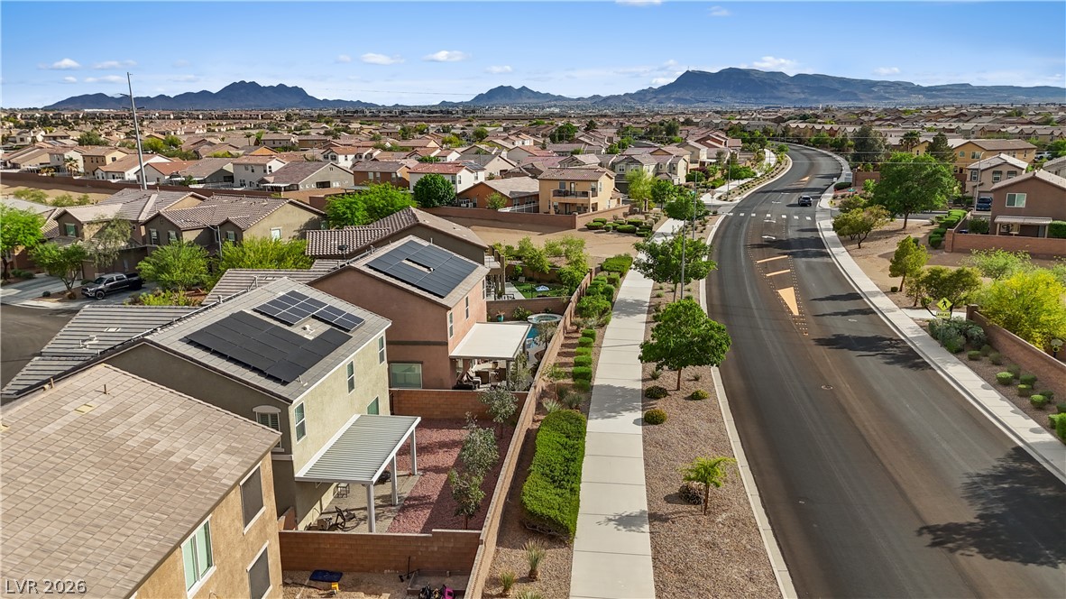 1121 Copper Grass Street Property Photo 45