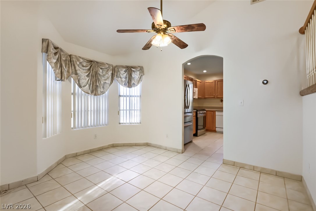 5242 Willowdale Court Property Photo 6