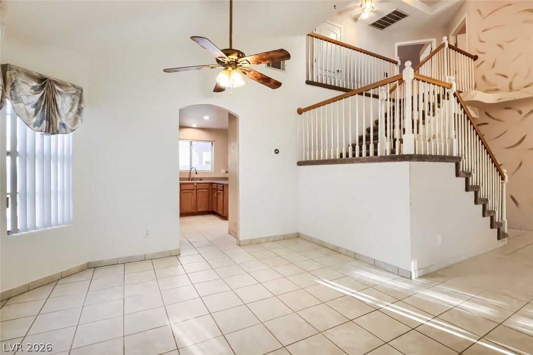 5242 Willowdale Court Property Photo 7
