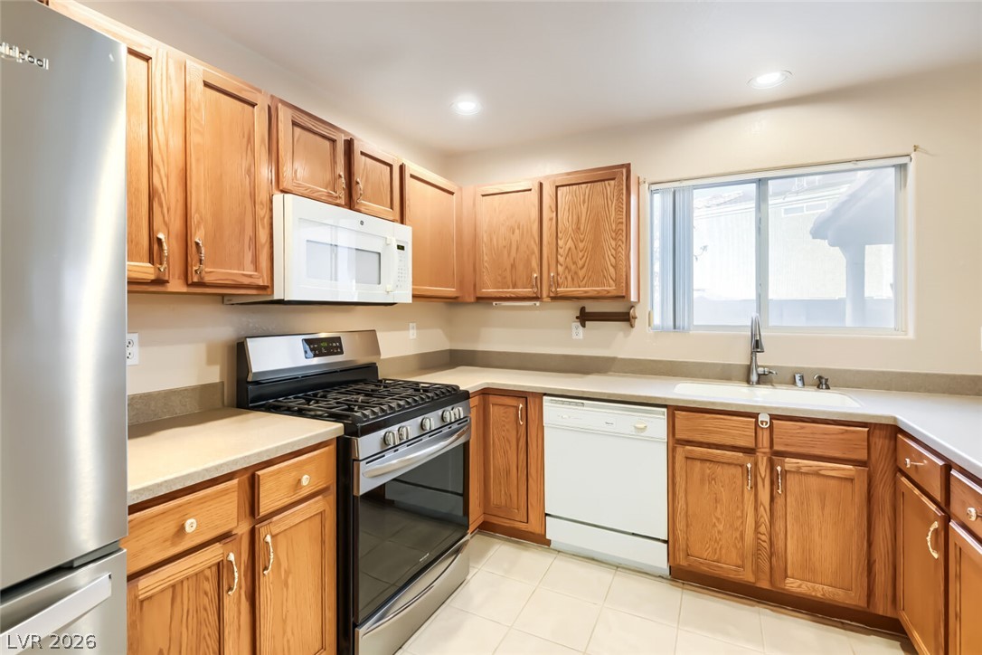 5242 Willowdale Court Property Photo 10
