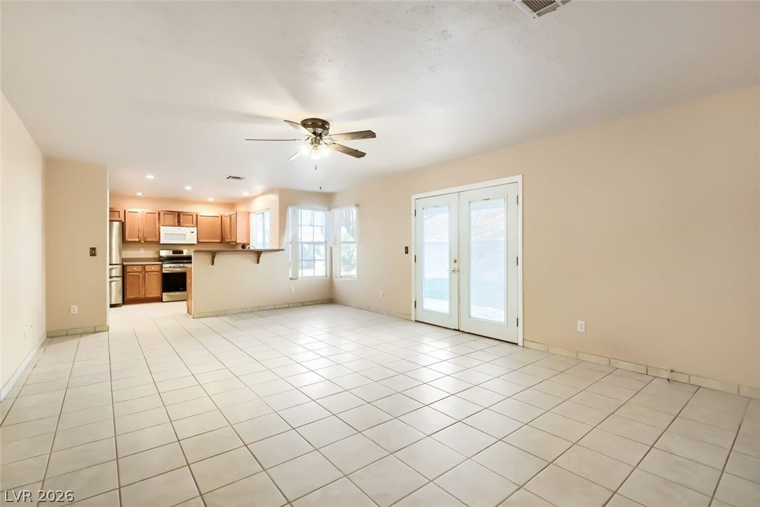 5242 Willowdale Court Property Photo 13