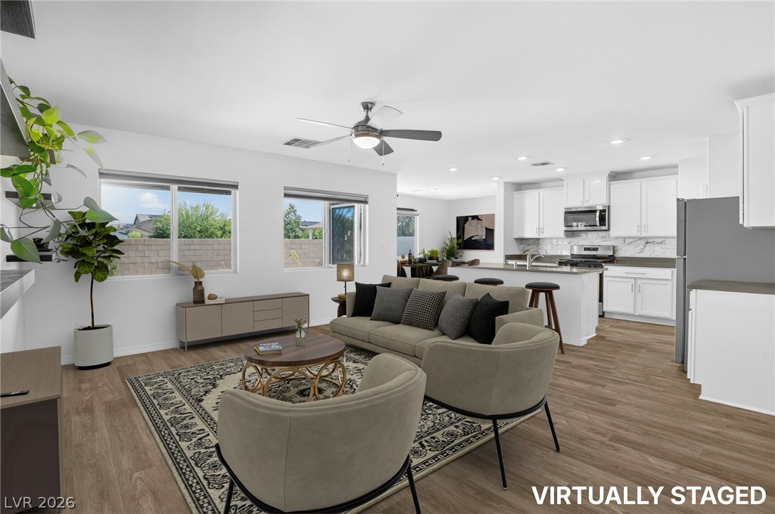 1586 Gold Sunset Avenue Property Photo 1