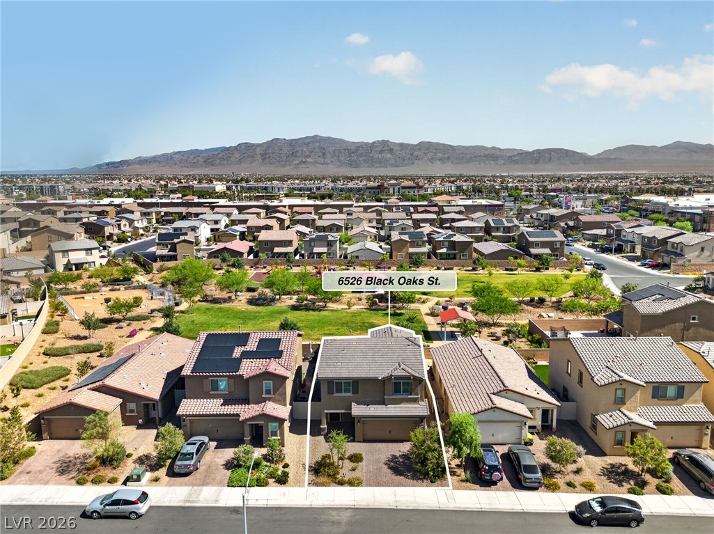 1586 Gold Sunset Avenue Property Photo 35