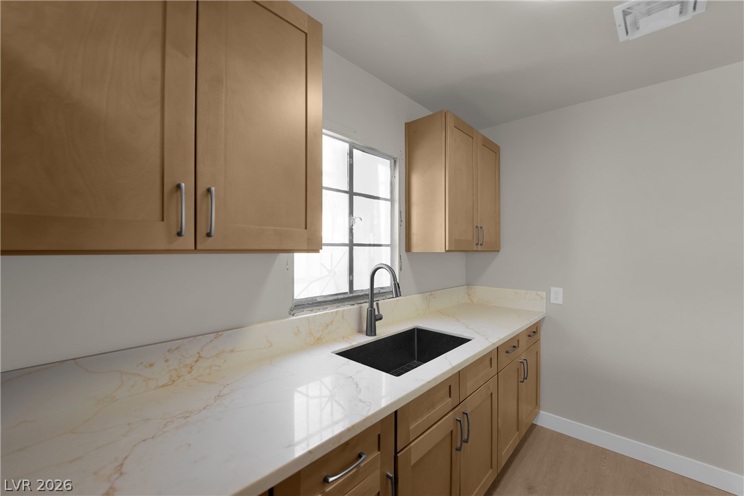 433 North 10th Street Property Photo 11