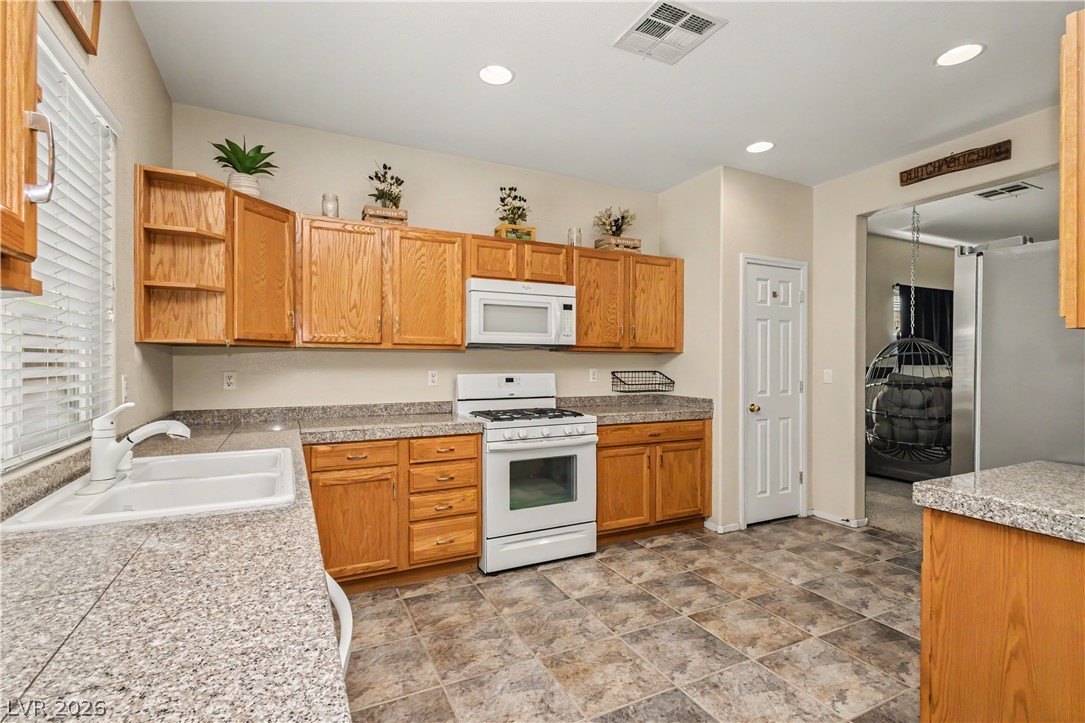 3608 Australian Cloud Drive Property Photo 15