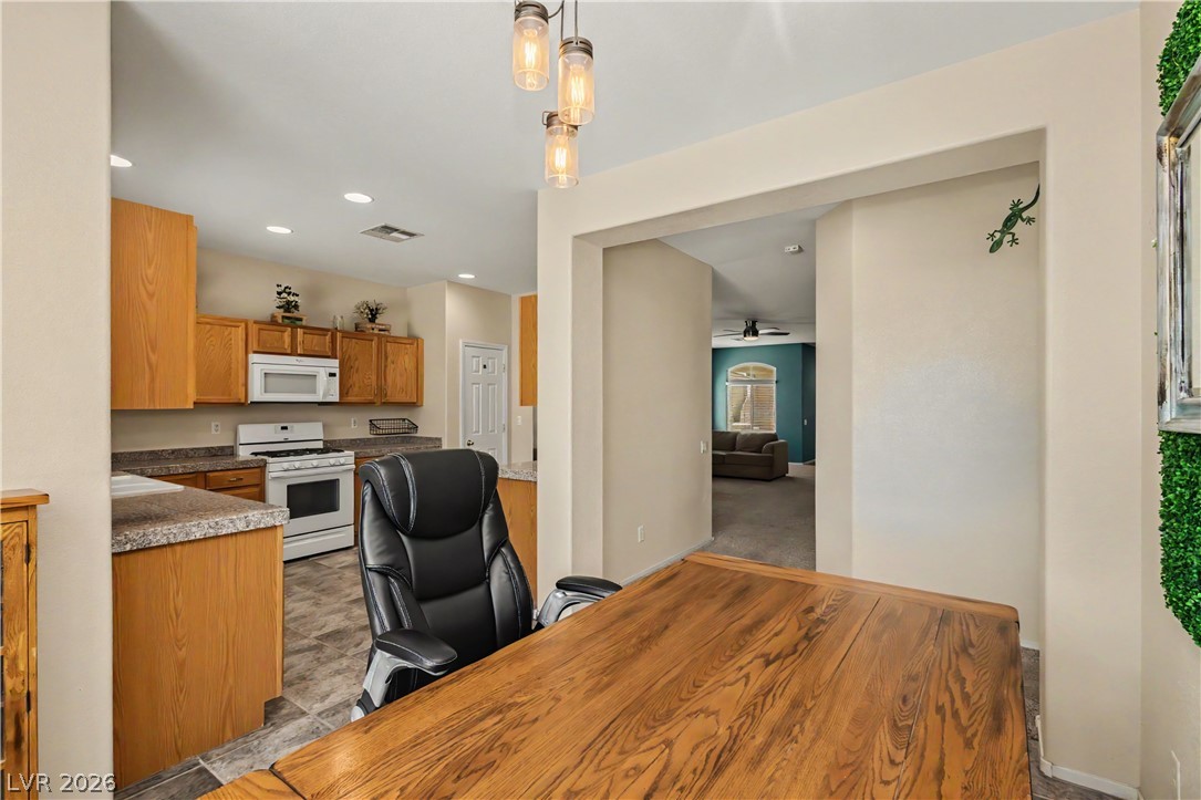 3608 Australian Cloud Drive Property Photo 18