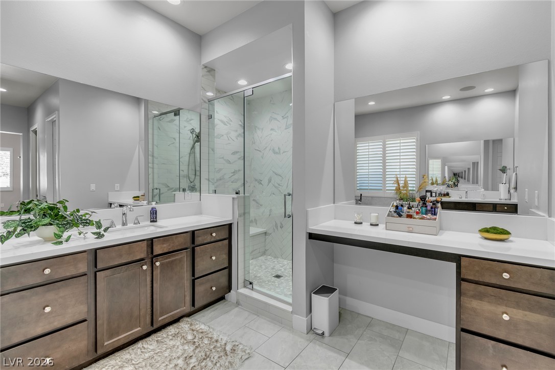 8233 Sweetwater Creek Way Property Photo 31