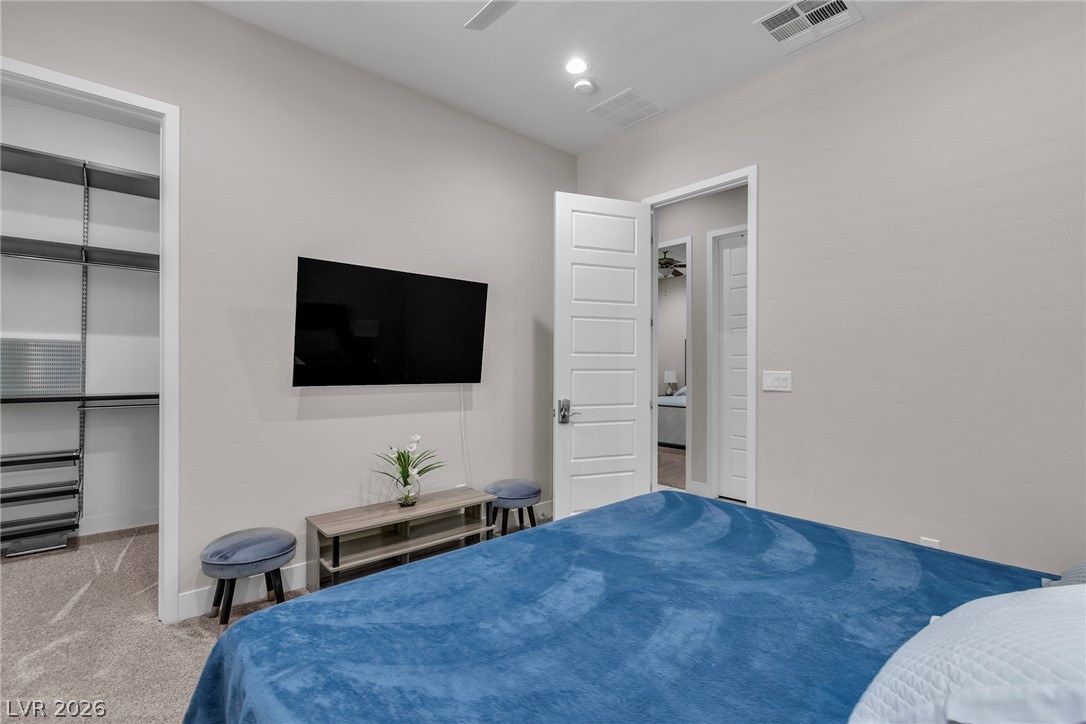 8233 Sweetwater Creek Way Property Photo 40