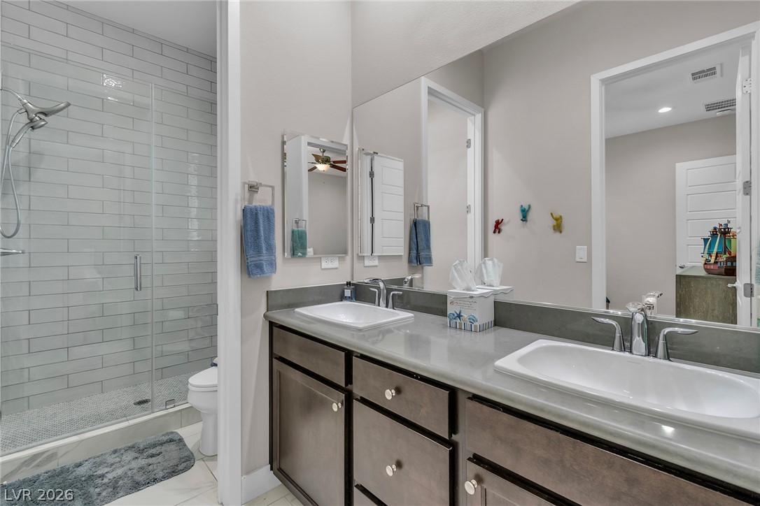 8233 Sweetwater Creek Way Property Photo 49