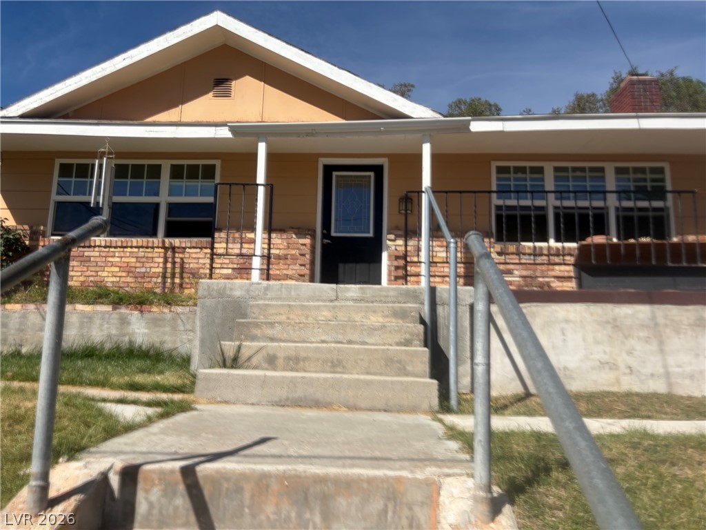 1071 Canyon Street Property Photo 2