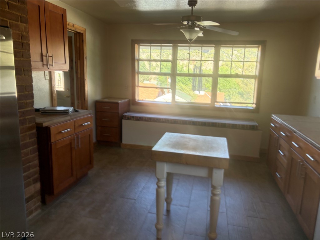 1071 Canyon Street Property Photo 7