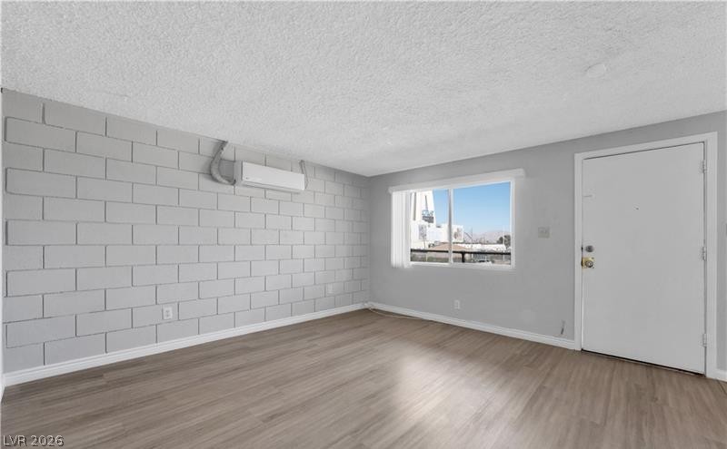 239 West Cleveland Avenue 5 Property Photo 2