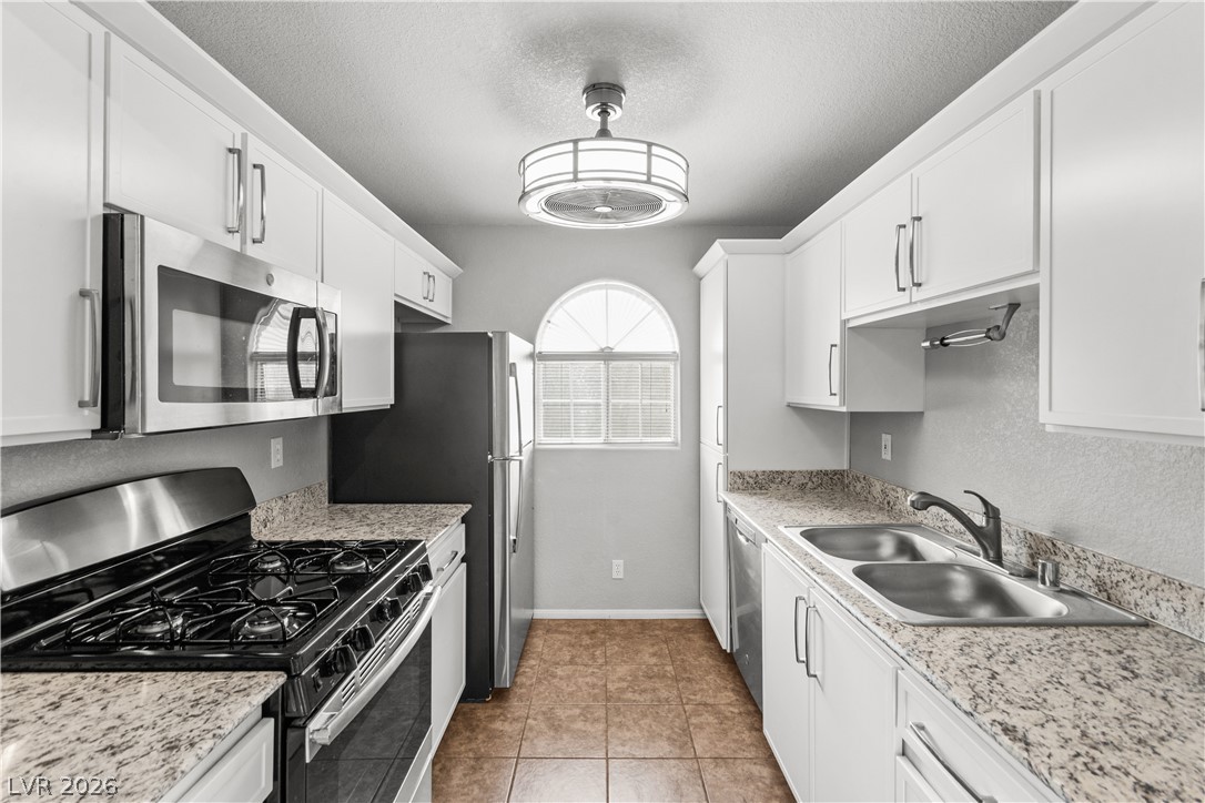 6812 Elm Creek Drive 201 Property Photo 1