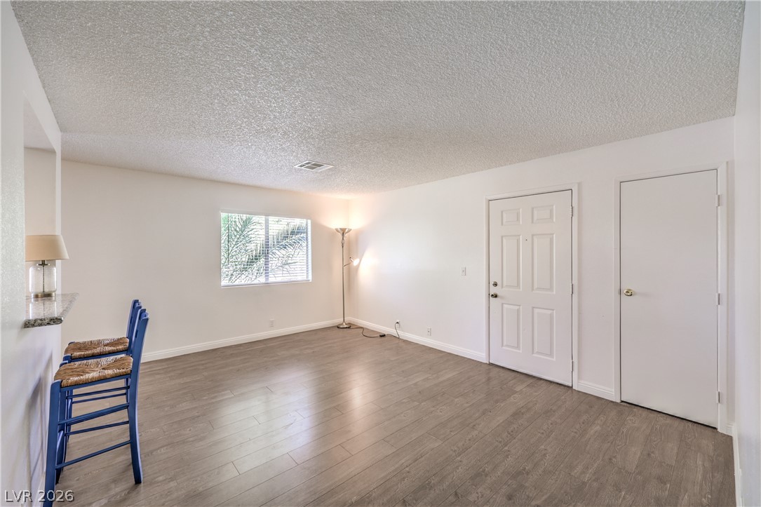 5181 Pioneer Avenue 202 Property Photo 5