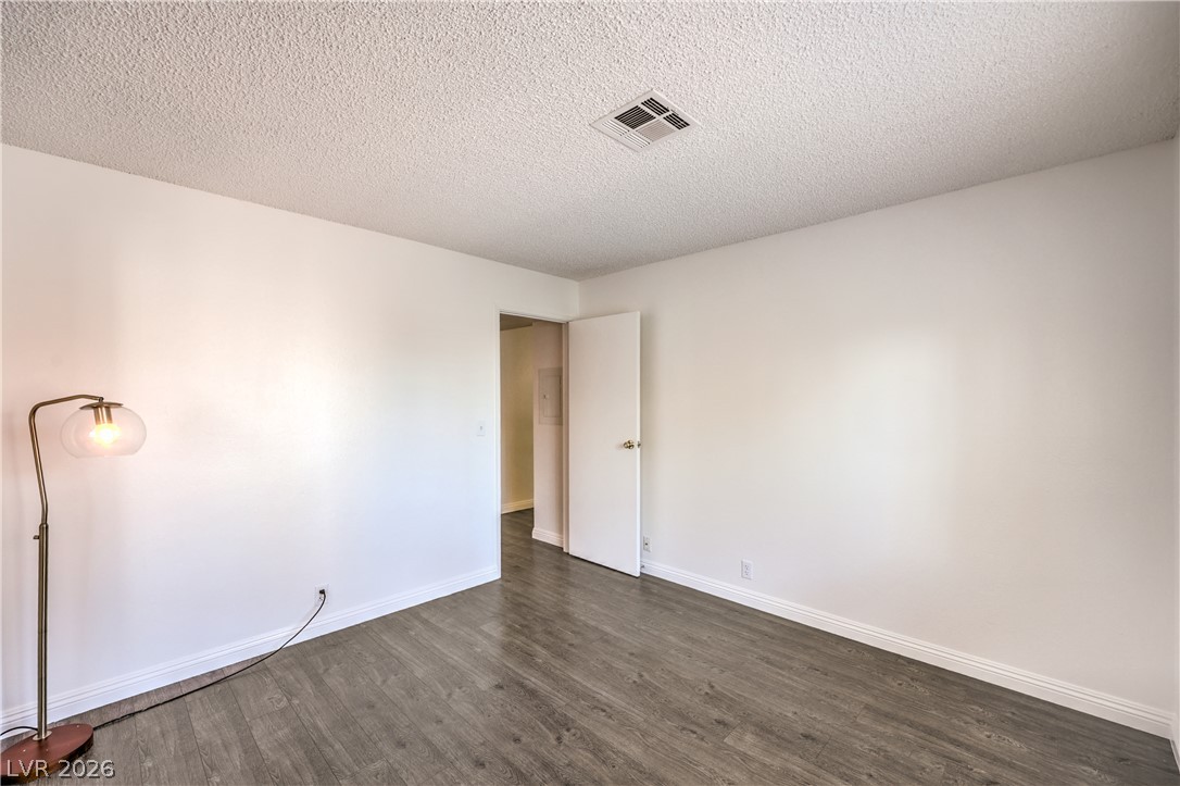 5181 Pioneer Avenue 202 Property Photo 25