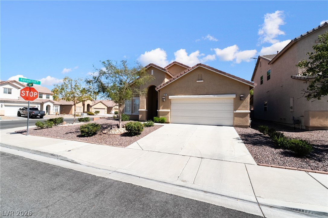 500 Red Shale Court Property Photo 5