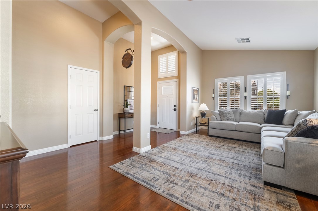 500 Red Shale Court Property Photo 12