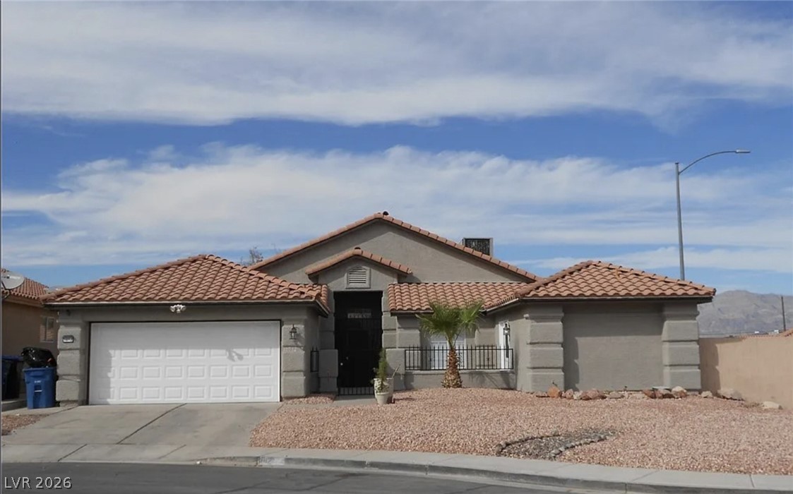 1012 Misty Glenn Property Photo 2
