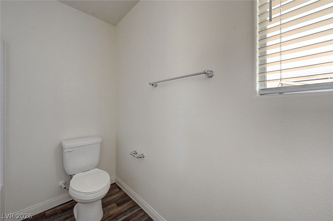 2960 Fire Cracker Red Street Property Photo 35