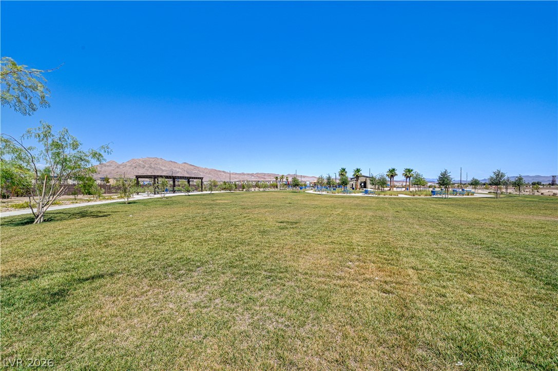 2960 Fire Cracker Red Street Property Photo 44