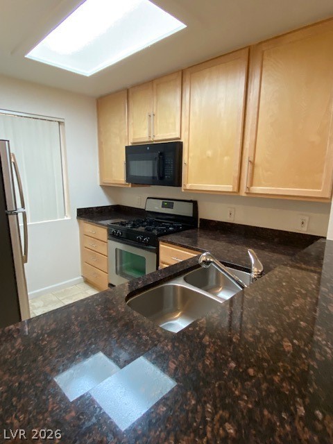 210 East Flamingo Road 131 Property Photo 5