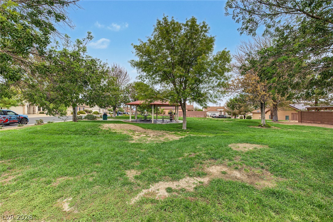 733 Smokey Mountain Avenue Property Photo 33