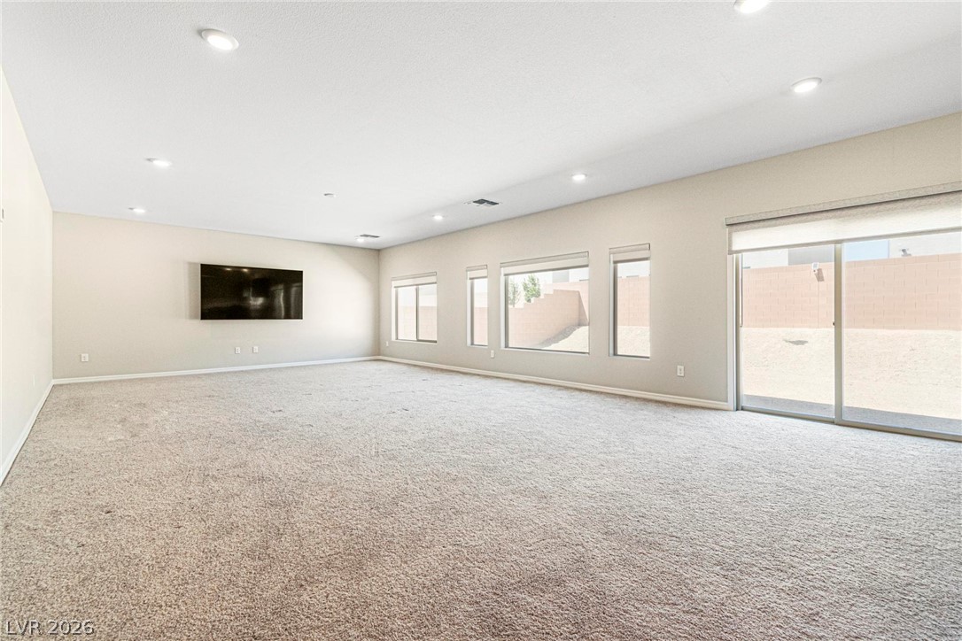 8745 Stella Nova Street Property Photo 10