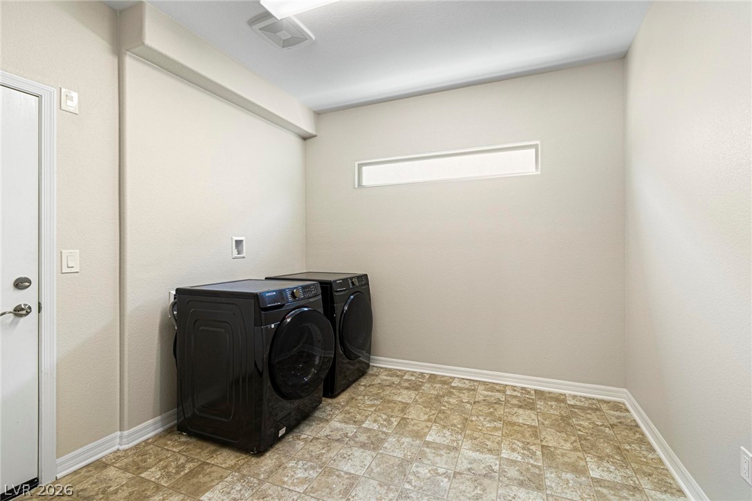 8745 Stella Nova Street Property Photo 20