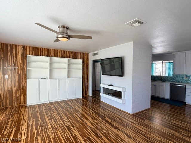 816 8th Street Property Photo 6