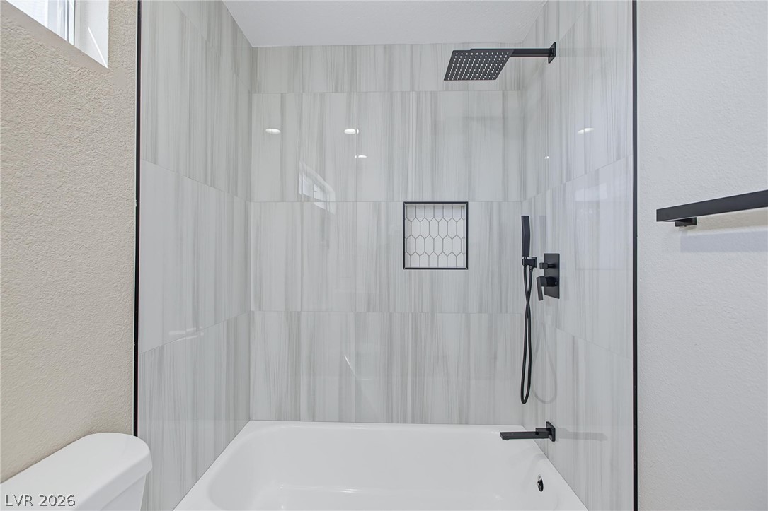 1715 Dynasty Drive Property Photo 30