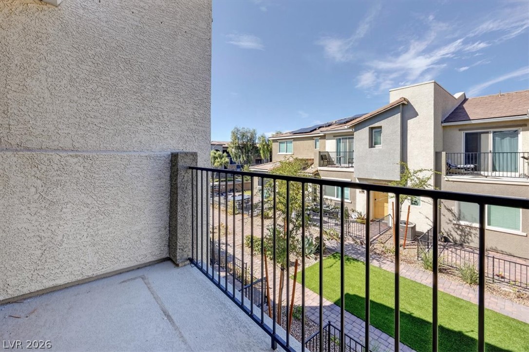 6811 Sage Gold Court Property Photo 22