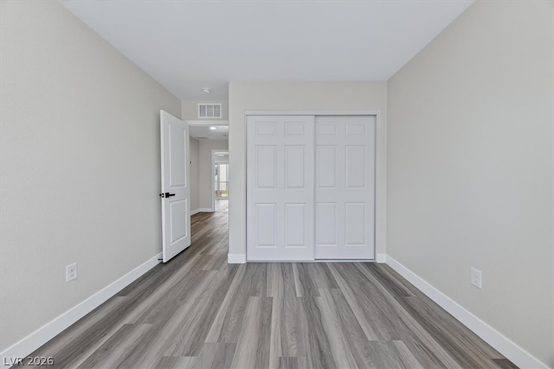 6811 Sage Gold Court Property Photo 32