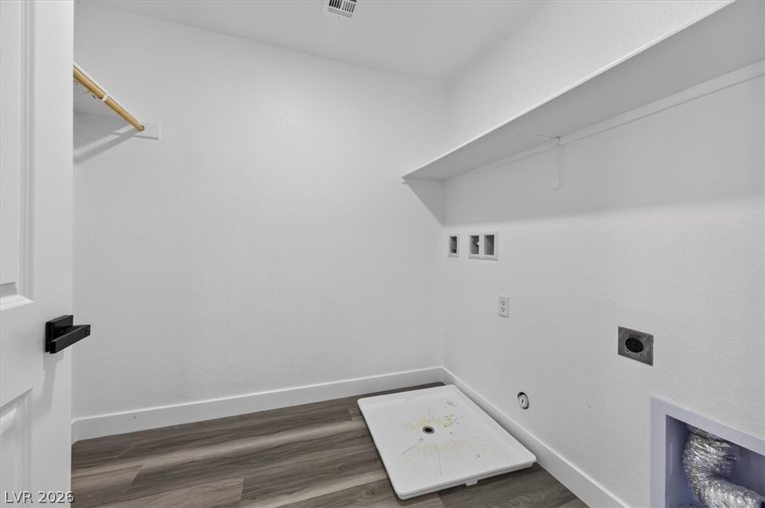 6811 Sage Gold Court Property Photo 33