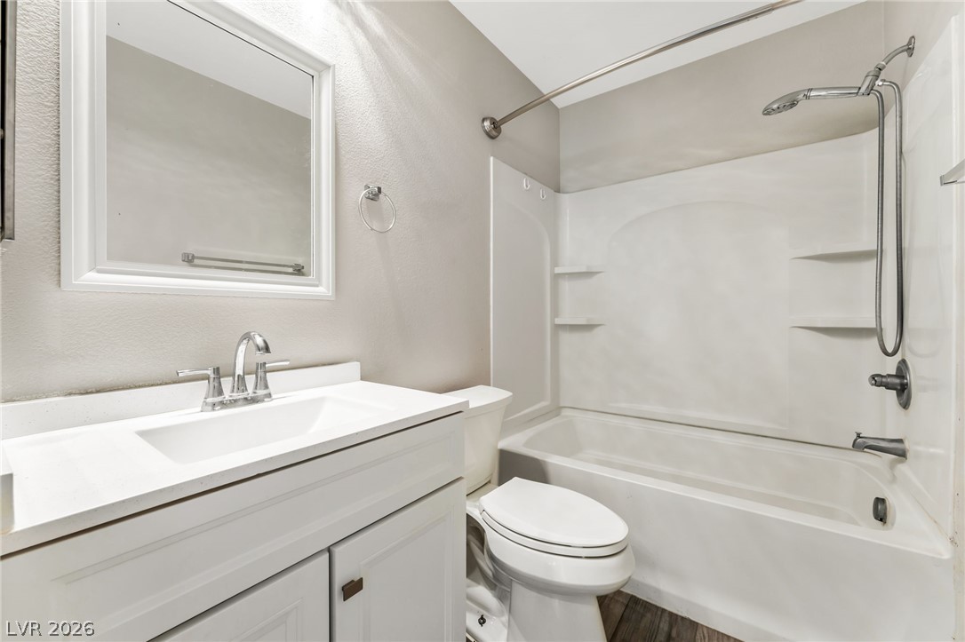 7336 Camden Pine Avenue Property Photo 28