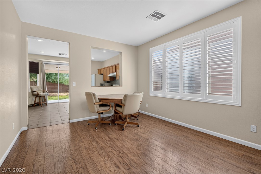 5932 Lingering Breeze Street Property Photo 8