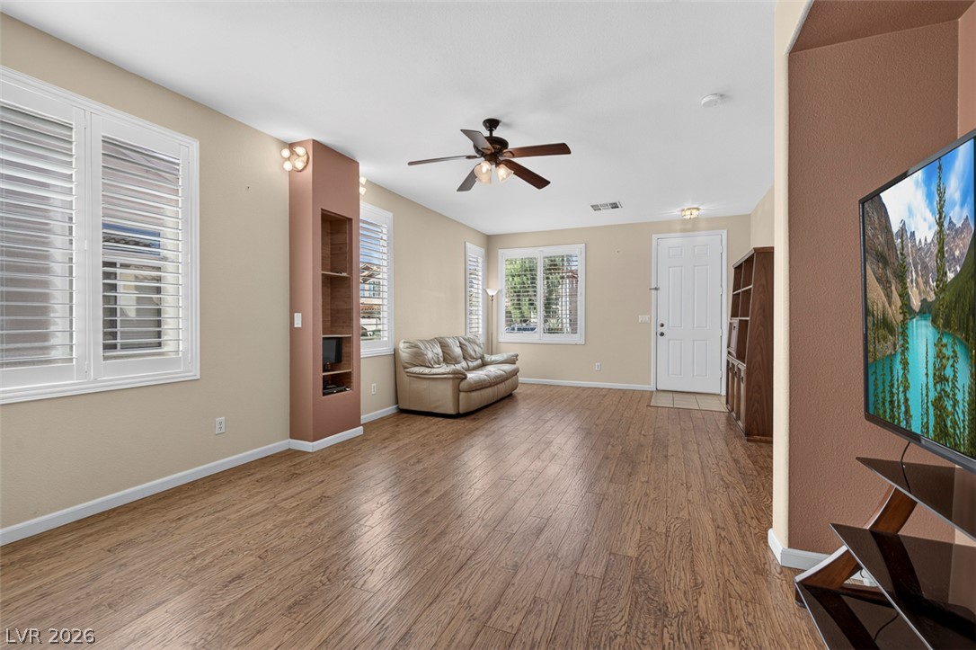 5932 Lingering Breeze Street Property Photo 10